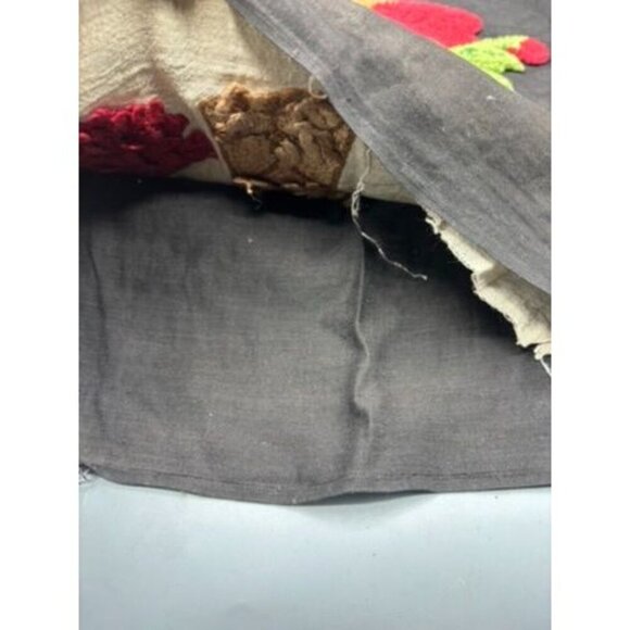 Vtg 2 Pc Handmade Punched Black Pillow Covers Colorful Floral - Picture 11 of 15